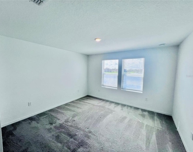 1288 Lago Vista Court - Photo Thumbnail 11