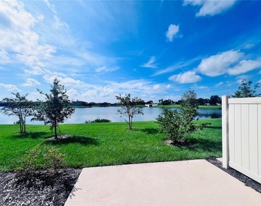 1288 Lago Vista Court - Photo Thumbnail 19
