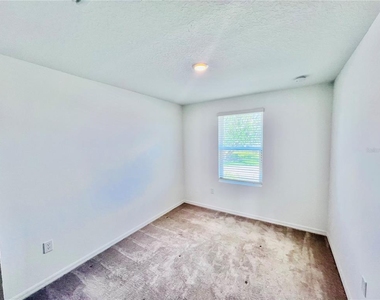 1288 Lago Vista Court - Photo Thumbnail 10