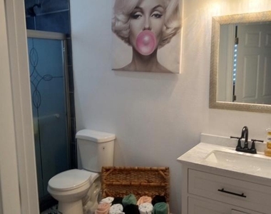805 Hymon Circle - Photo Thumbnail 8