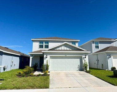 2143 Charming Avenue - Photo Thumbnail 1