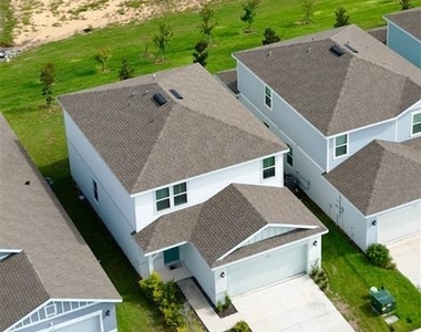 2143 Charming Avenue - Photo Thumbnail 2