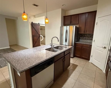 3503 Pixie Lane - Photo Thumbnail 9