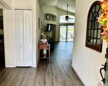 15545 Markham Drive - Photo Thumbnail 3