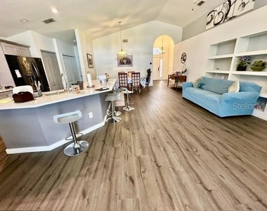 15545 Markham Drive - Photo Thumbnail 2