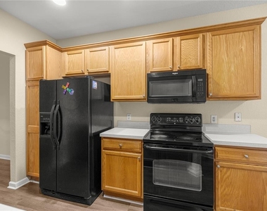 4555 Sw 52nd Circle - Photo Thumbnail 15