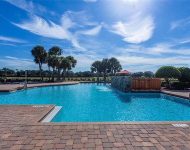 4555 Sw 52nd Circle - Photo Thumbnail 27