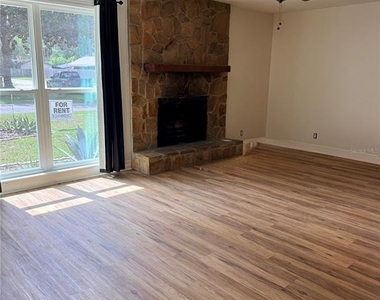1701 Sw 29th Terrace - Photo Thumbnail 1
