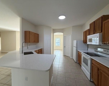 54 Hemlock Trail - Photo Thumbnail 11
