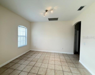 54 Hemlock Trail - Photo Thumbnail 3