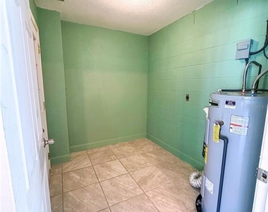 1302 Se 18th Place - Photo Thumbnail 31