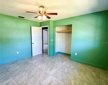 1302 Se 18th Place - Photo Thumbnail 21