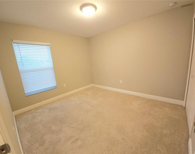 106 Marion Oaks Pass - Photo Thumbnail 9