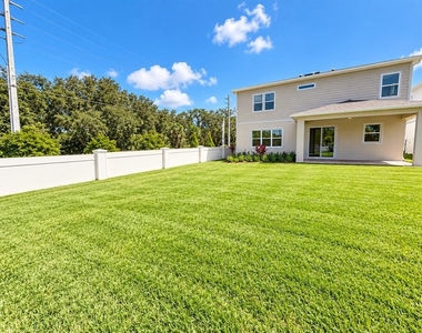16406 Lone Oak Circle - Photo Thumbnail 37