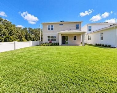 16406 Lone Oak Circle - Photo Thumbnail 34