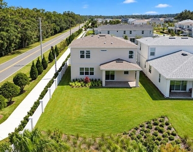 16406 Lone Oak Circle - Photo Thumbnail 36