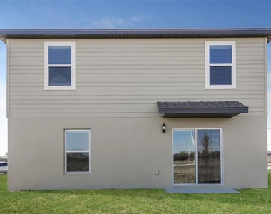 135 Columbia Drive - Photo Thumbnail 14