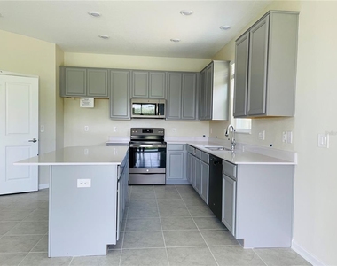 4296 Blackshear Court - Photo Thumbnail 7