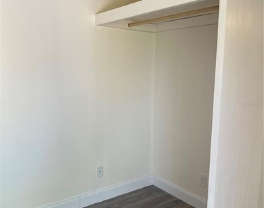 5305 Bamboo Court - Photo Thumbnail 12