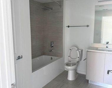 5579 Millenia Park Boulevard - Photo Thumbnail 4