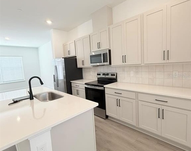 5577 Lemon Orchard Bend - Photo Thumbnail 7