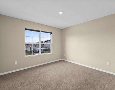 1461 Olive Court - Photo Thumbnail 29