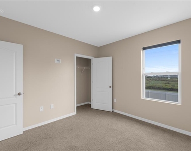 1461 Olive Court - Photo Thumbnail 21