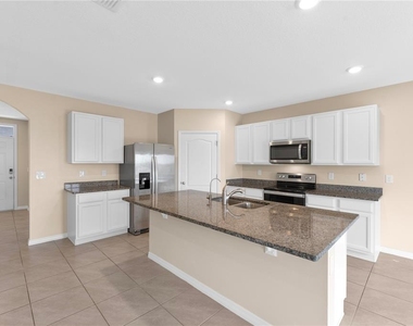 1461 Olive Court - Photo Thumbnail 8