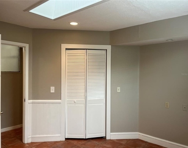 421 E Miller Street - Photo Thumbnail 2