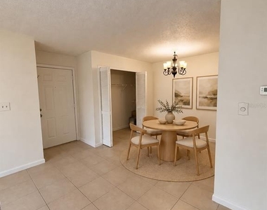 5225 Via Hacienda Circle - Photo Thumbnail 4