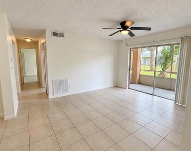 5225 Via Hacienda Circle - Photo Thumbnail 18