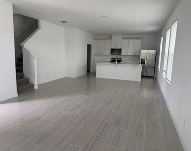 4646 Homestead Trail - Photo Thumbnail 10