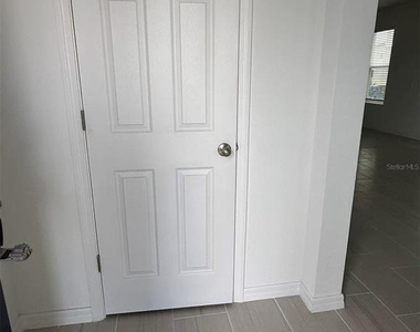 4646 Homestead Trail - Photo Thumbnail 2