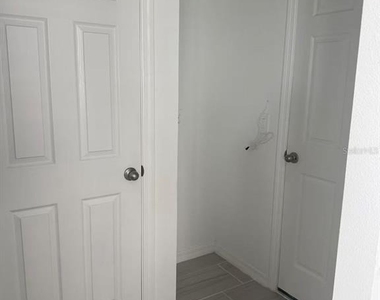 4646 Homestead Trail - Photo Thumbnail 12