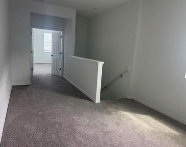 4646 Homestead Trail - Photo Thumbnail 15