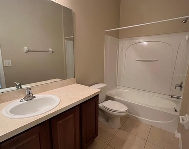 1720 San Jacinto Cir - Photo Thumbnail 9