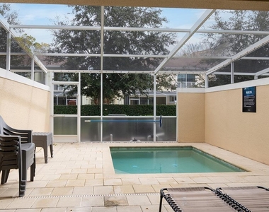1653 Retreat Circle - Photo Thumbnail 18