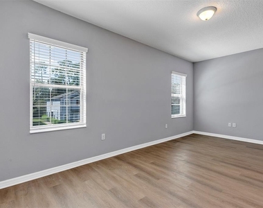 312 Rustic Loop - Photo Thumbnail 18