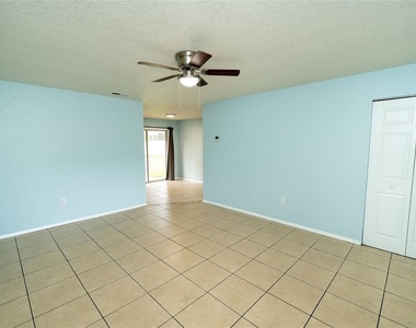 6808 Fern Circle - Photo Thumbnail 29