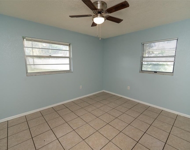 6808 Fern Circle - Photo Thumbnail 6