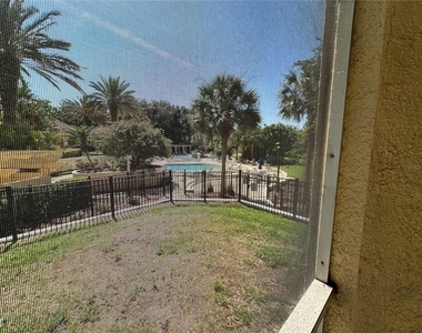 1408 Lake Shadow Circle - Photo Thumbnail 11