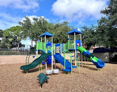 6177 Metrowest Boulevard - Photo Thumbnail 20
