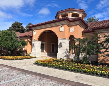 6177 Metrowest Boulevard - Photo Thumbnail 1