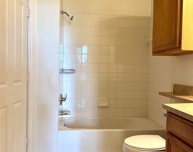 6177 Metrowest Boulevard - Photo Thumbnail 16