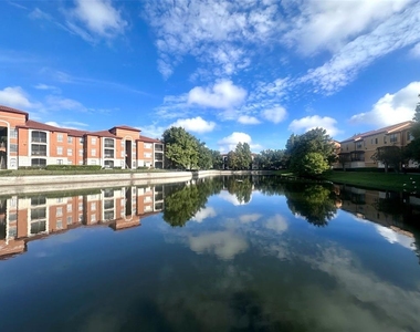 6177 Metrowest Boulevard - Photo Thumbnail 4