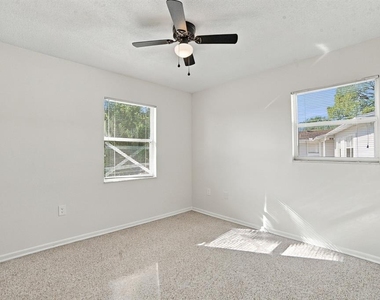 843 Quintilian Avenue - Photo Thumbnail 18
