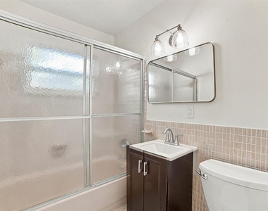 843 Quintilian Avenue - Photo Thumbnail 17