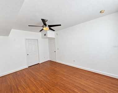 204 E South Street - Photo Thumbnail 20