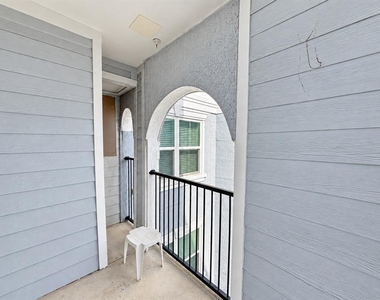 204 E South Street - Photo Thumbnail 21