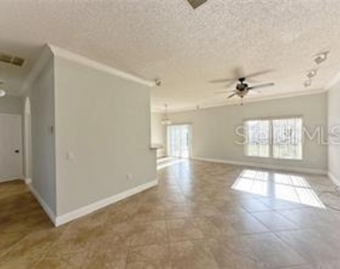 2610 Coldstream Court - Photo Thumbnail 5